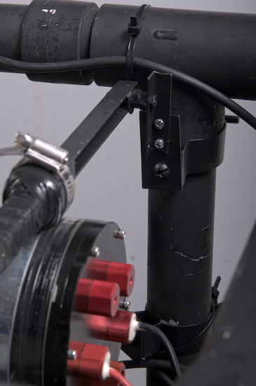 DIY brackets for ROV frame